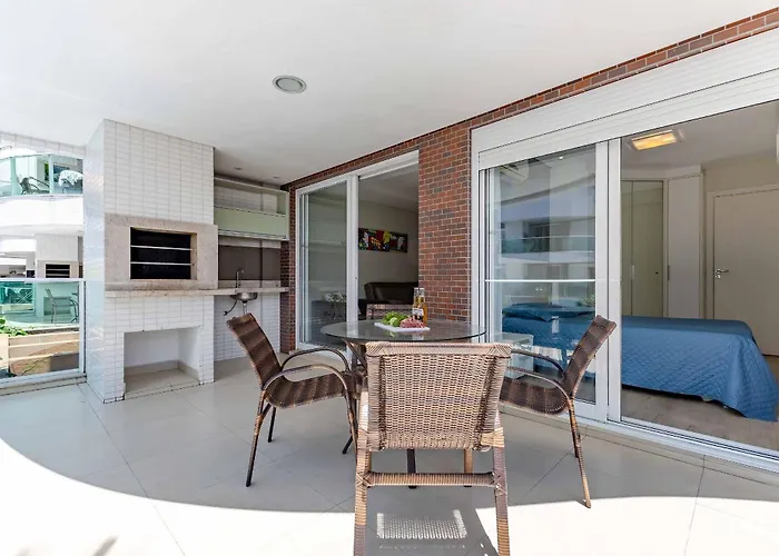 Apartamento Em Condo Com Piscina E Jacuzzi - Boulevard Bombinhas